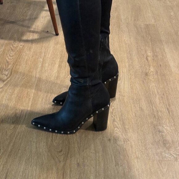 Charles David Boots - Picture 2 of 11